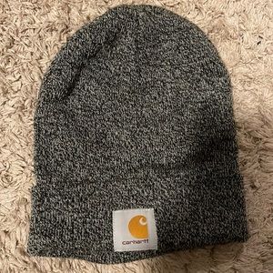 Heather gray carhartt beanie